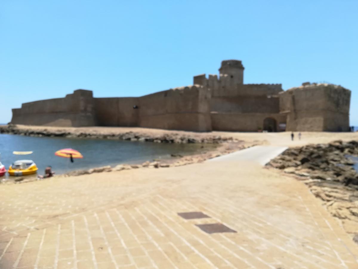 Hotel La Calabrese Isola Di Capo Rizzuto Экстерьер фото