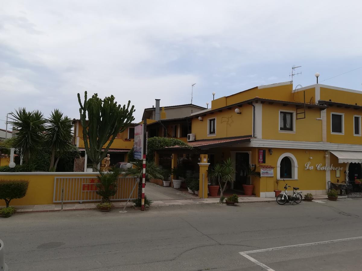 Hotel La Calabrese Isola Di Capo Rizzuto Экстерьер фото