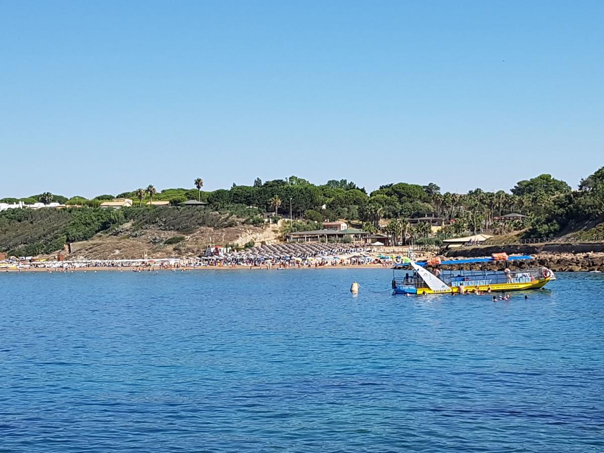 Hotel La Calabrese Isola Di Capo Rizzuto Экстерьер фото
