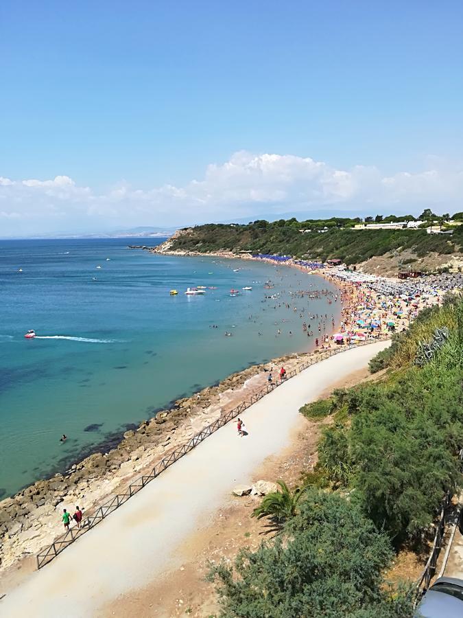 Hotel La Calabrese Isola Di Capo Rizzuto Экстерьер фото